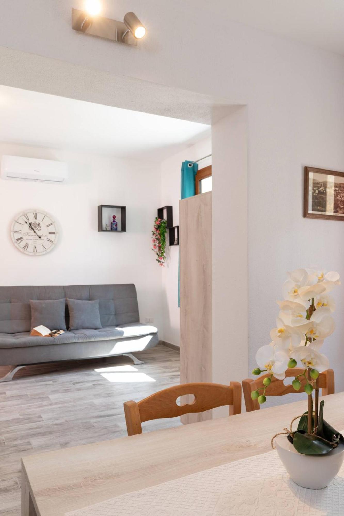 Zaira Home Free Wi-Fi 5 Minuti Dal Lago Liscia Sant'Antonio di Gallura Esterno foto